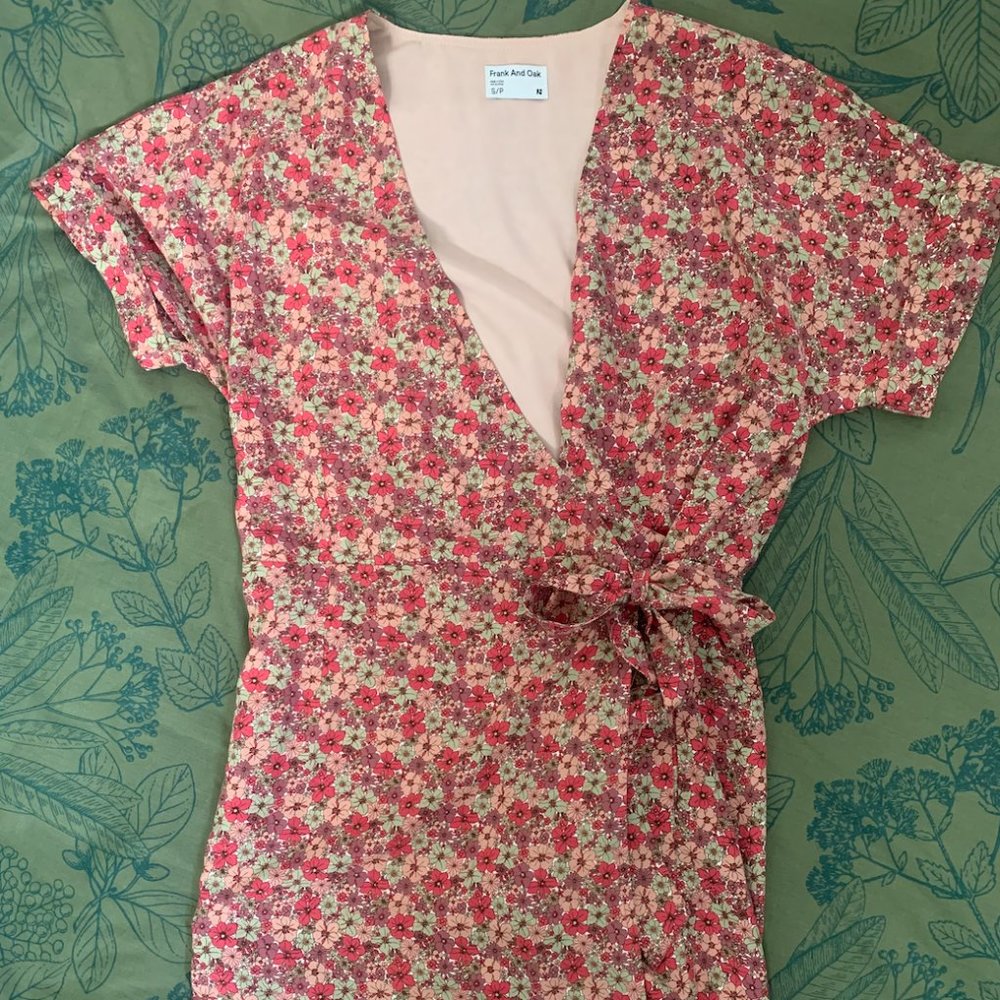 Frank and Oak Summer Garden Floral Wrap Dress size Small